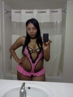 New Girl On The Block Here To Play With You ;), 23