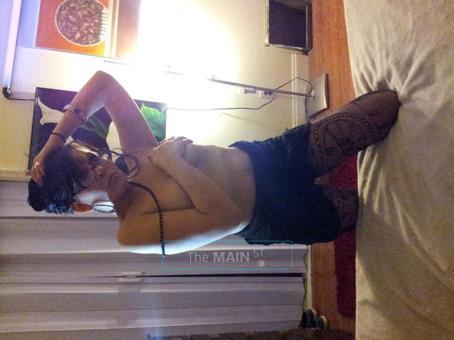 SUPER SEXI Italian Mami 55" 136lbs. 34 C Dark Hair HAZEL eyes In/Outcall 937-301, 28