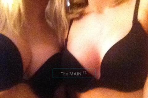***â‚¬â‚¬â‚¬*** 2 Beautiful blonde playmates **â‚¬â‚¬â‚¬** REAL PICS!, 24